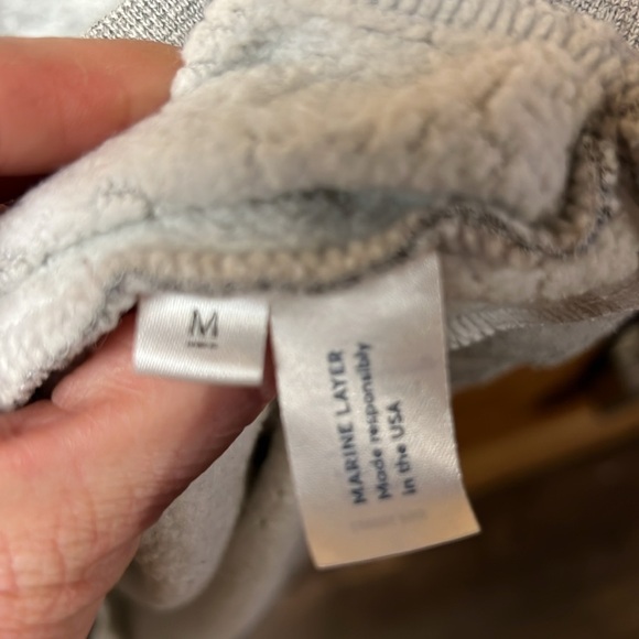 Marine layer sweatshirt crewneck Md mens AFFIRMER motivational Gray team player - Picture 7 of 11